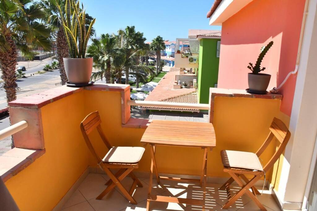 Kyaala Djadsal Moradias Pool&Sea Appartement Santa Maria Buitenkant foto
