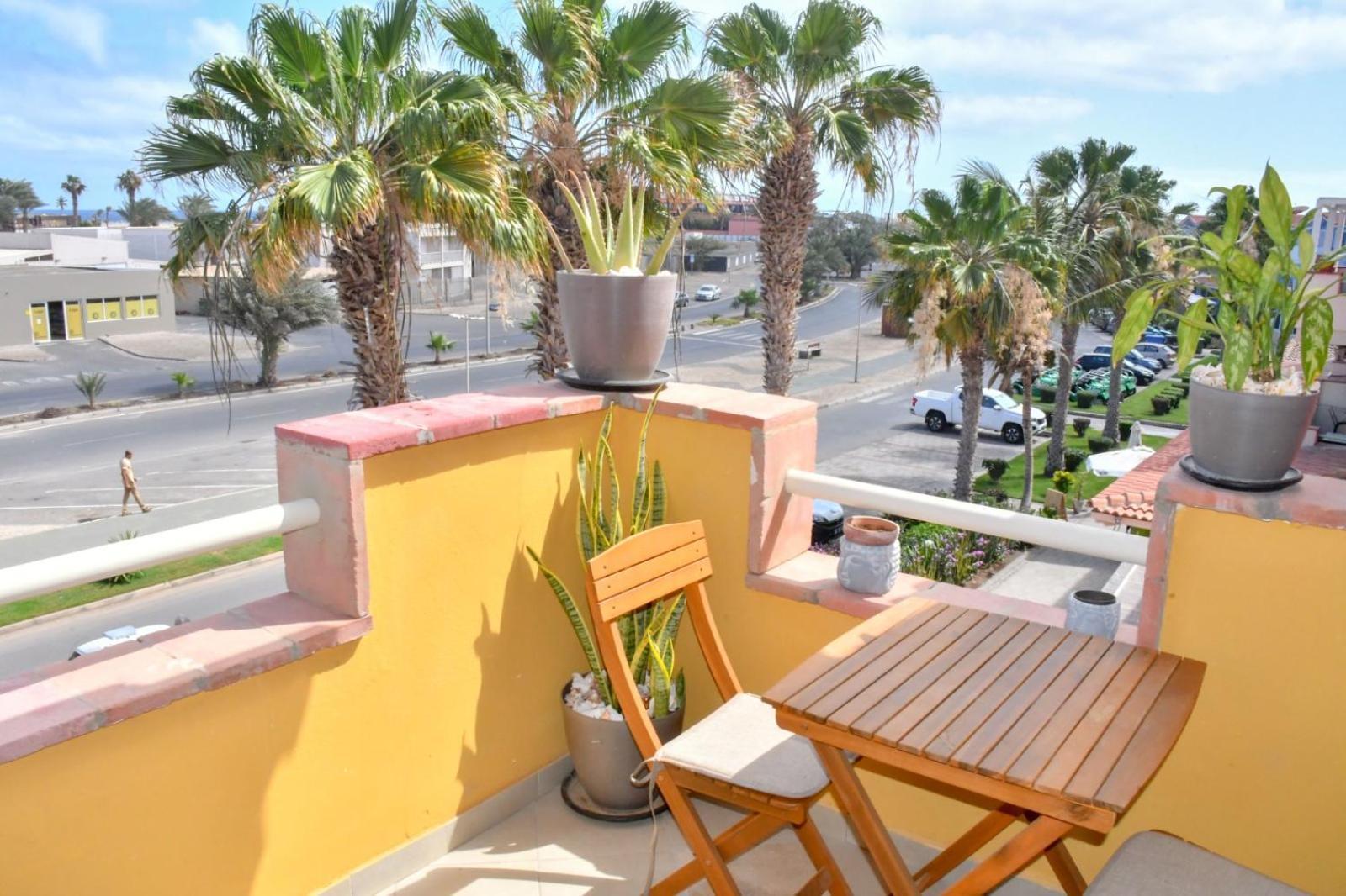 Kyaala Djadsal Moradias Pool&Sea Appartement Santa Maria Buitenkant foto